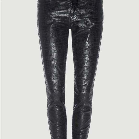 Meet your Posher, Kim - Picture 9 of 12